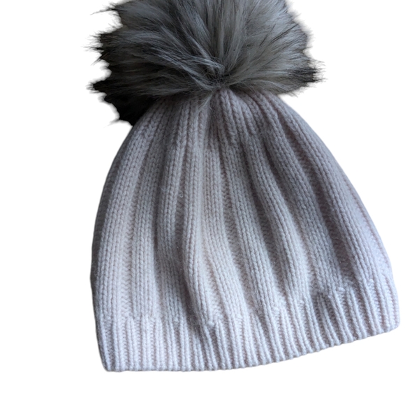 Auxiliary Cashmere rib knit beanie dust pink. - Picture 3 of 4